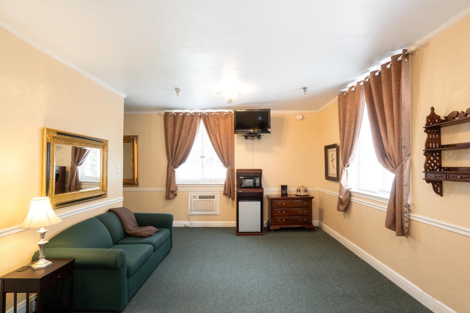 Lake Lure Inn And Spa 외부 사진
