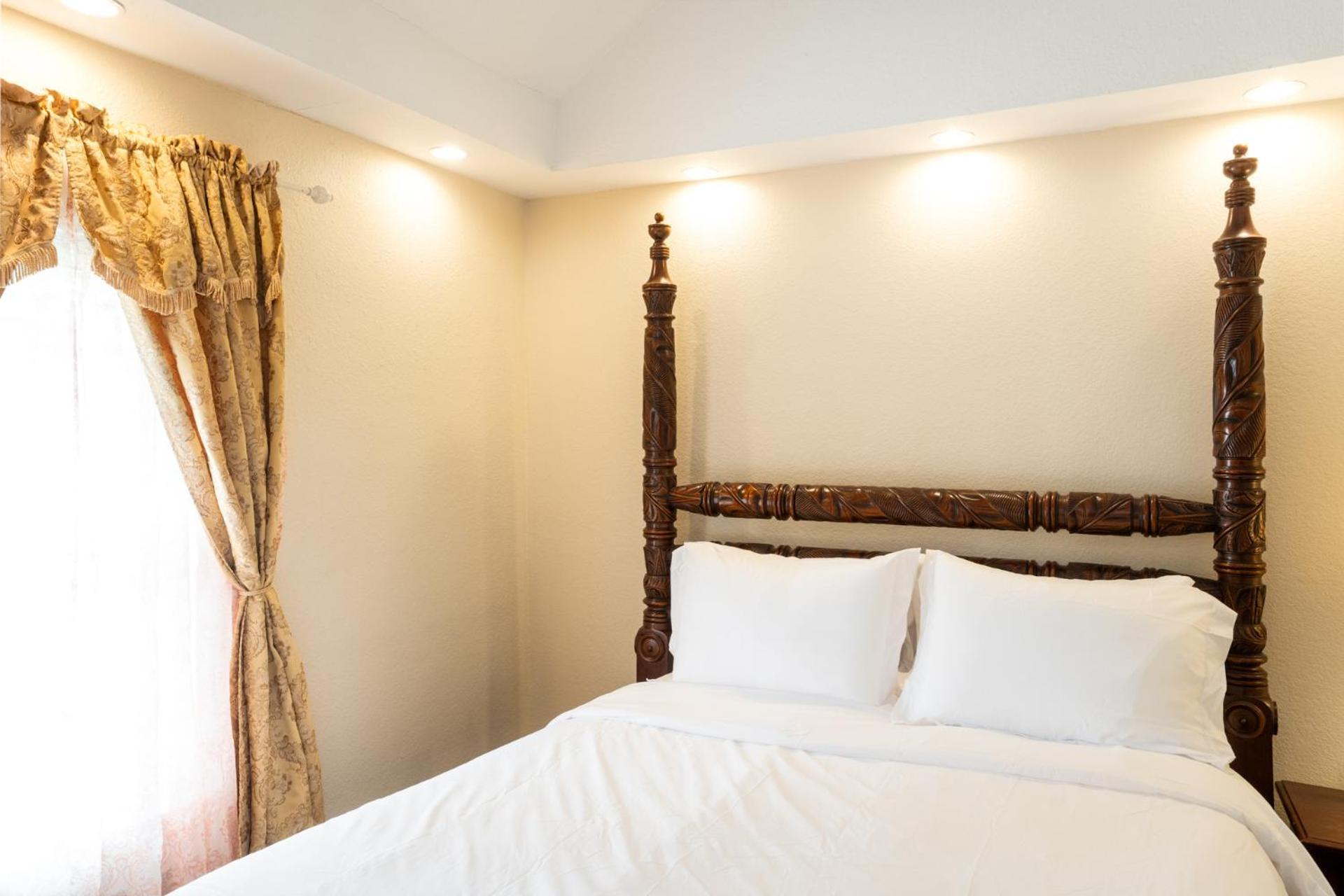 Lake Lure Inn And Spa 외부 사진