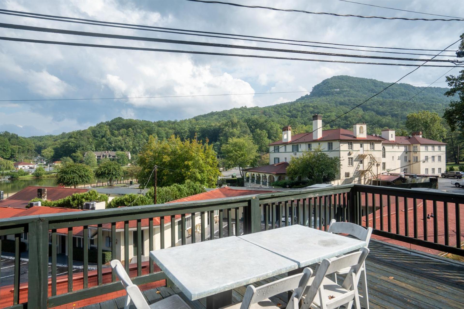 Lake Lure Inn And Spa 외부 사진
