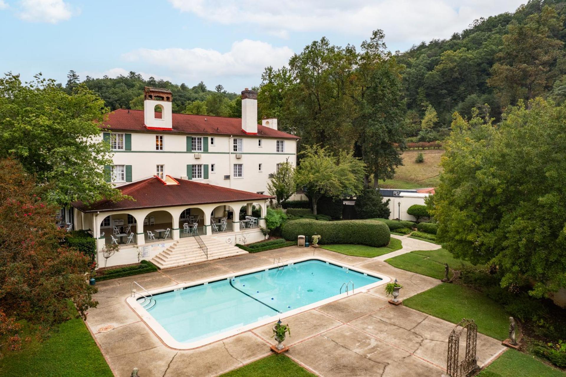 Lake Lure Inn And Spa 외부 사진